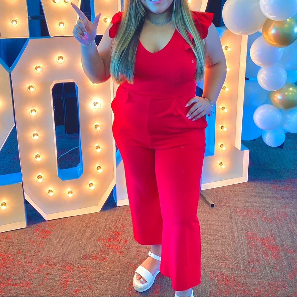 Red jumpsuit size 11 - Picture 2 of 5